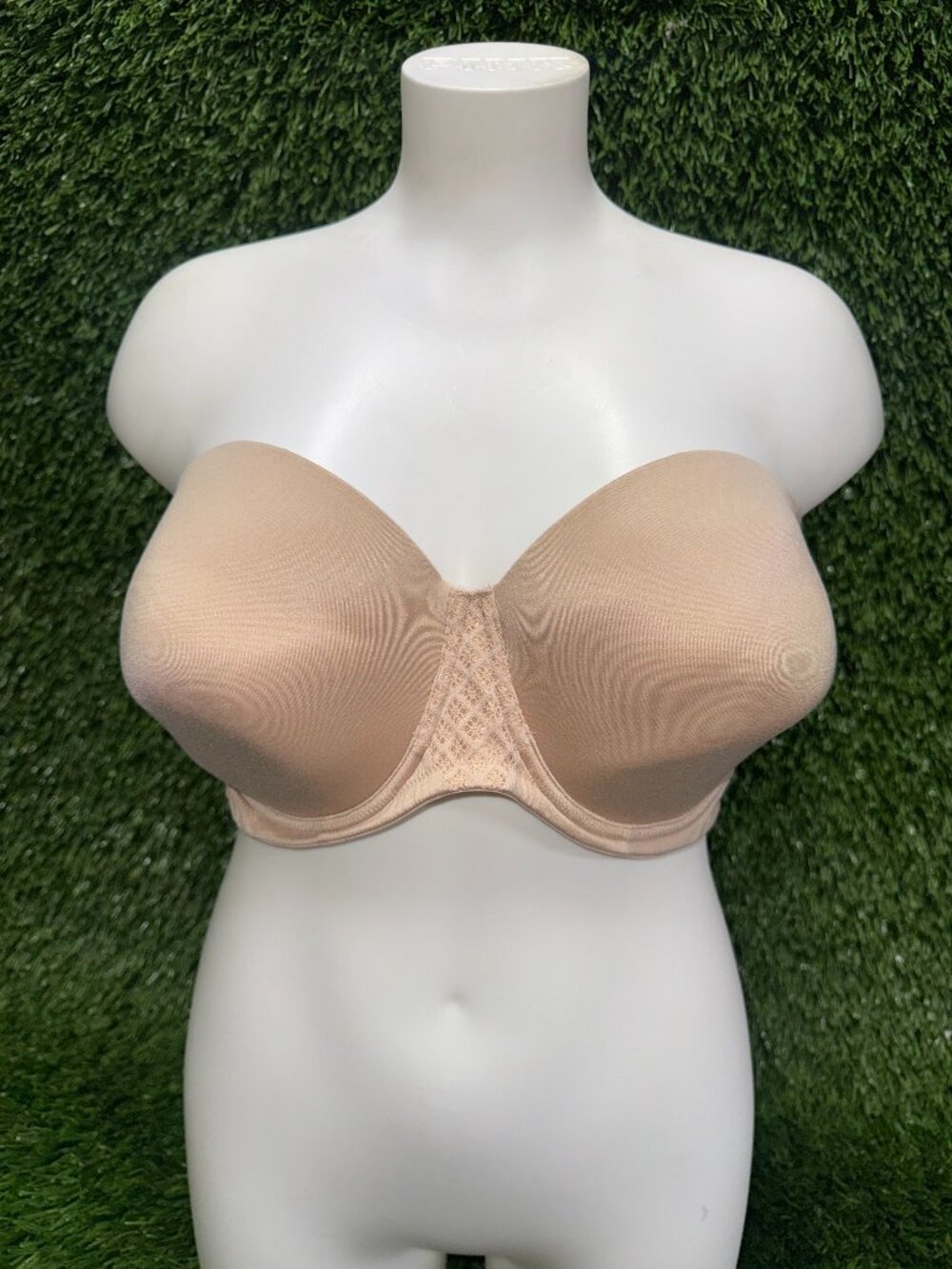 BALI ONE SMOOTH STAY IN PLACE STRAPLESS BRA SZ 40DD